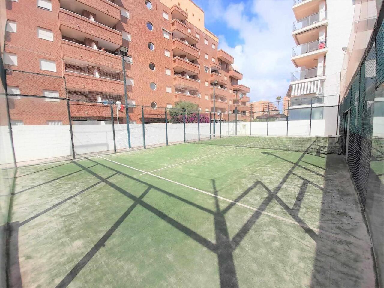 AYF A 200m DE PLAYA GIMNASIO 2 PISCINAS PISTA DE PADEL Oropesa del Mar Exterior foto